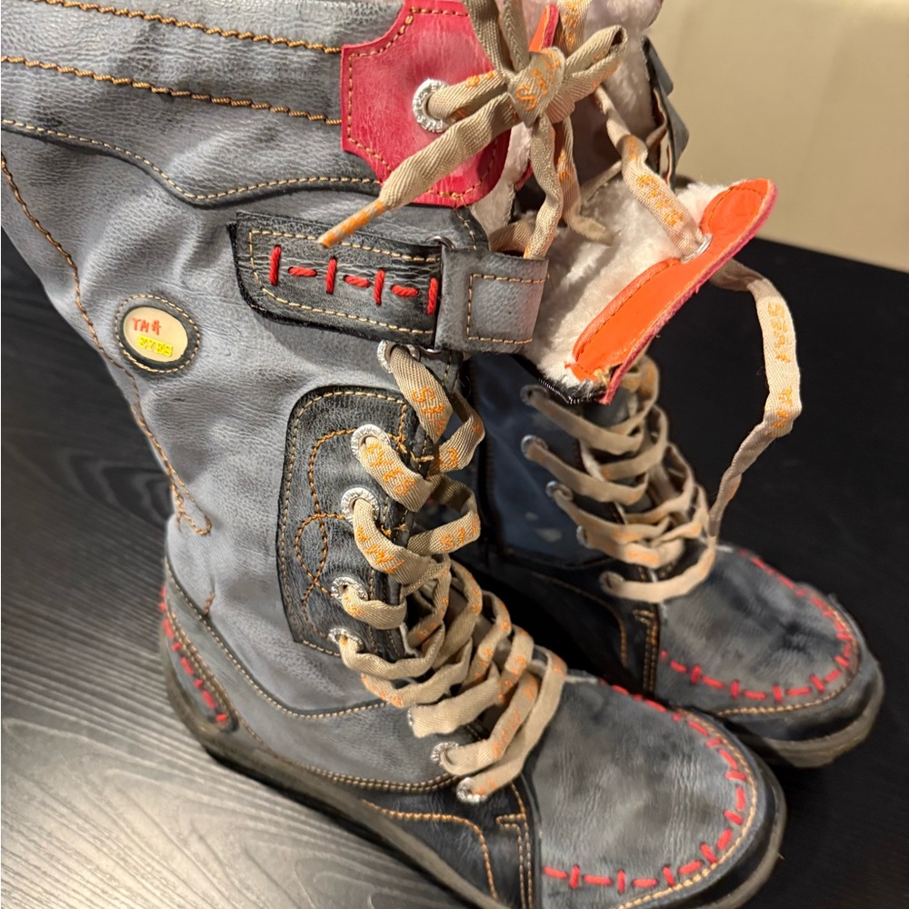 Women's Gray Steampunk Boots - NEW, NEVER WORN - Size 7 US